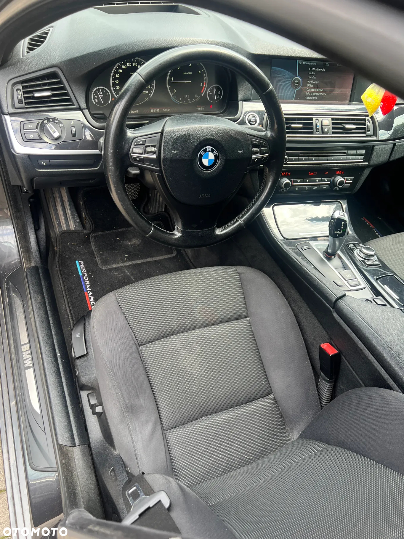 BMW Seria 5 520d Touring BluePerformance Sport-Aut - 21