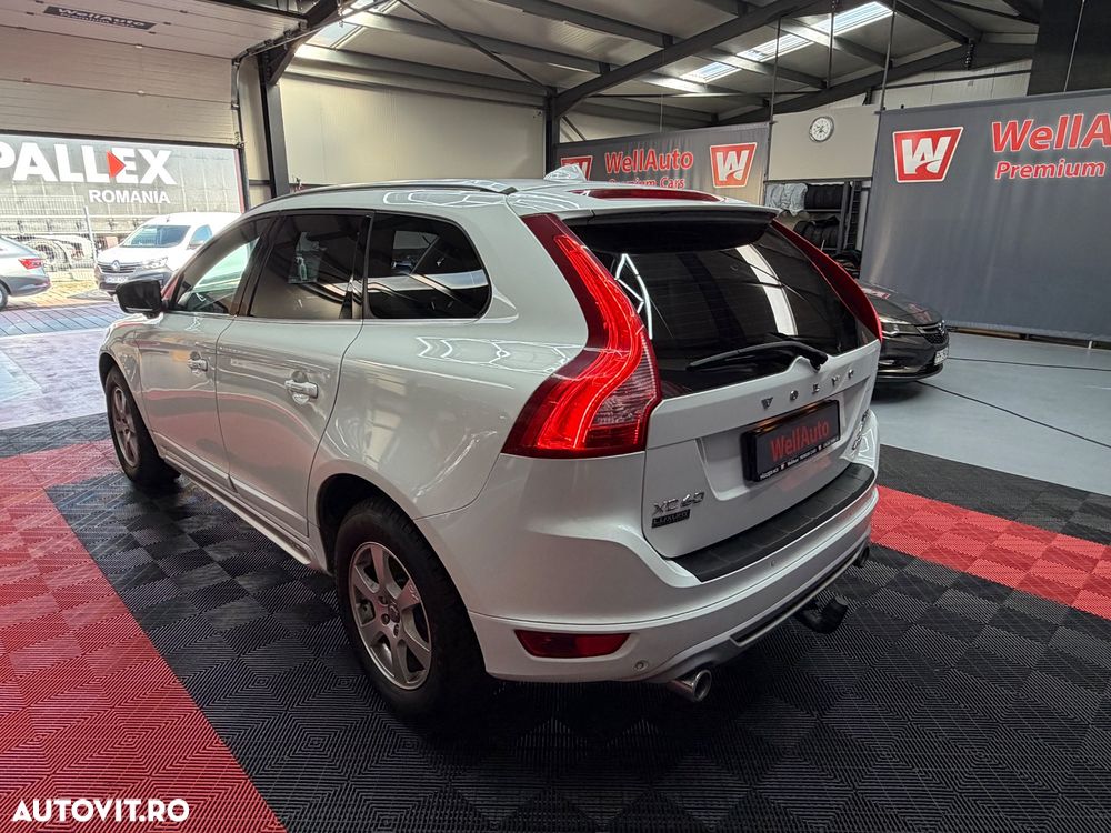 Volvo XC 60 D5 AWD Aut. RDesign - 6