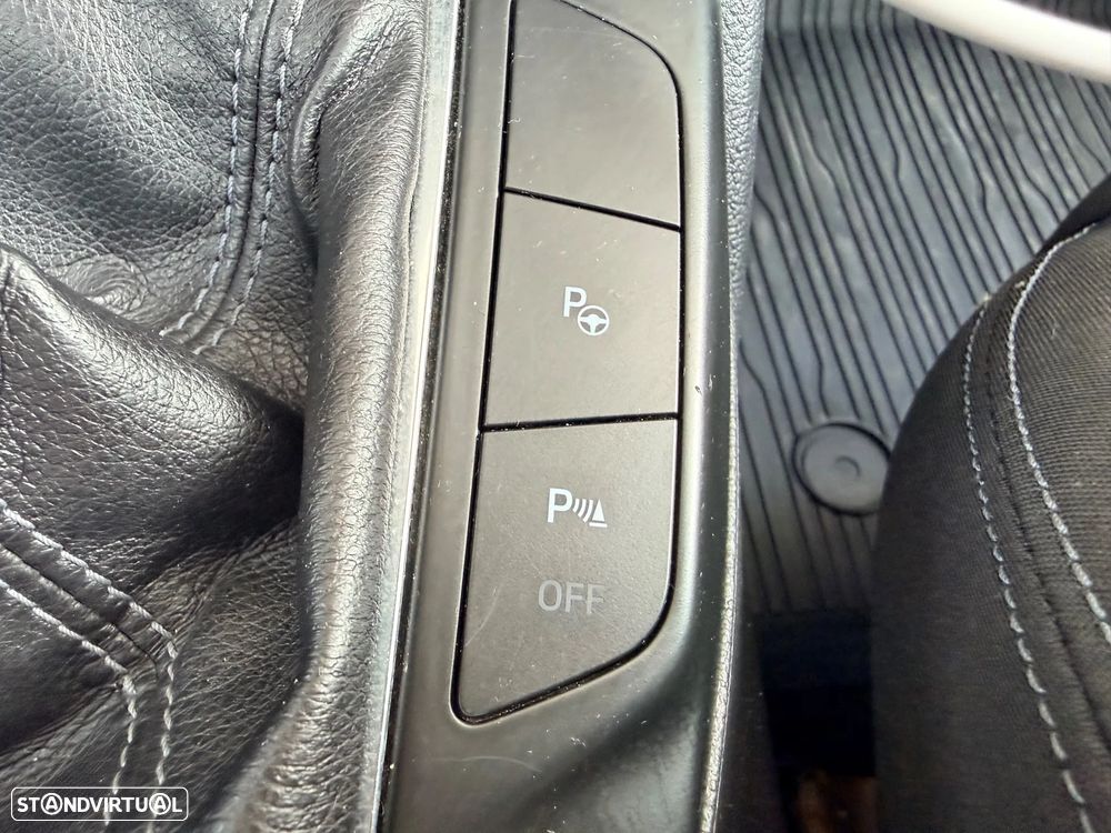 Ford Focus SW 1.0 EcoBoost Active X - 49