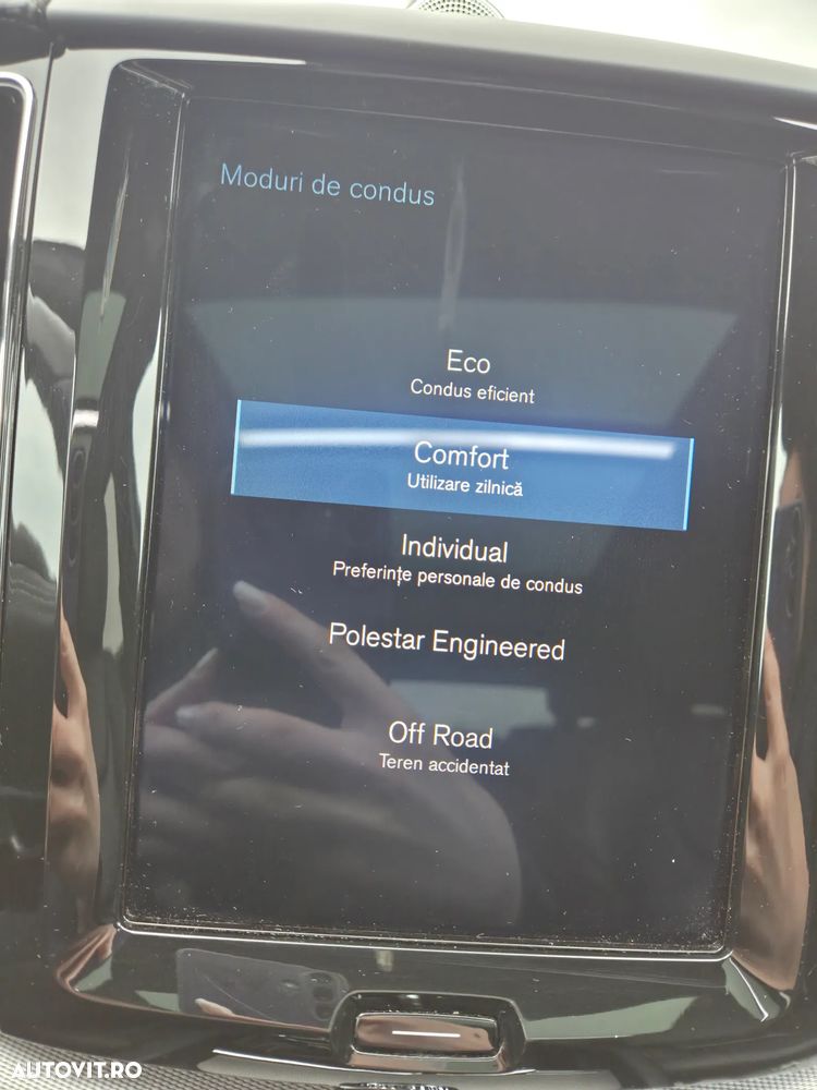 Volvo XC 60 D4 AWD Geartronic RDesign - 37