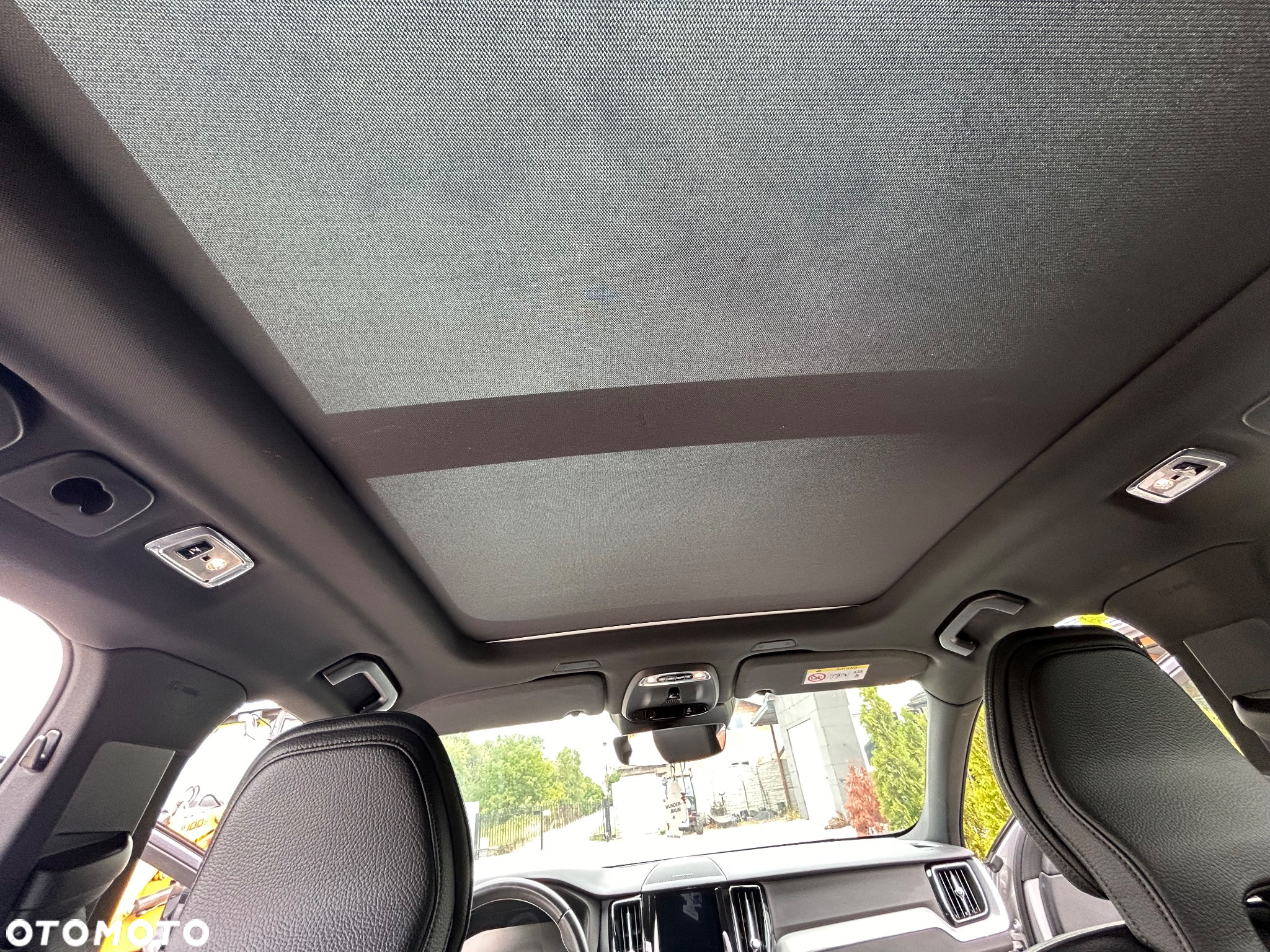 Volvo XC 60 D4 R-Design - 21