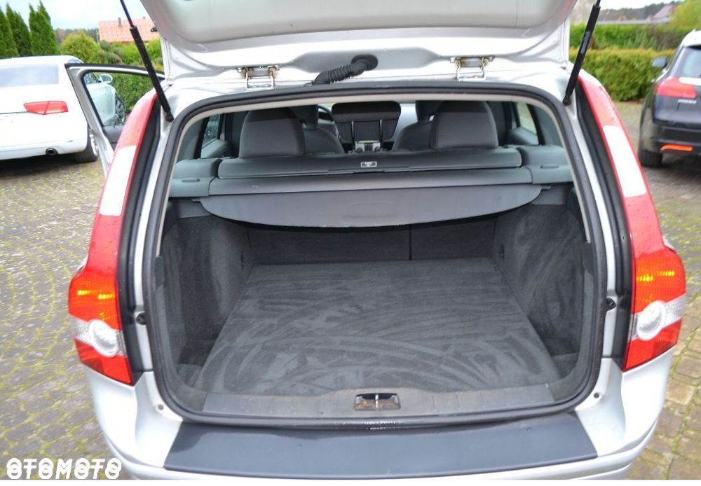 Volvo V50 2005 photo 5