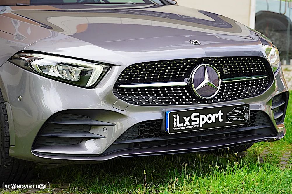Mercedes-Benz A 250 e AMG Line - 8