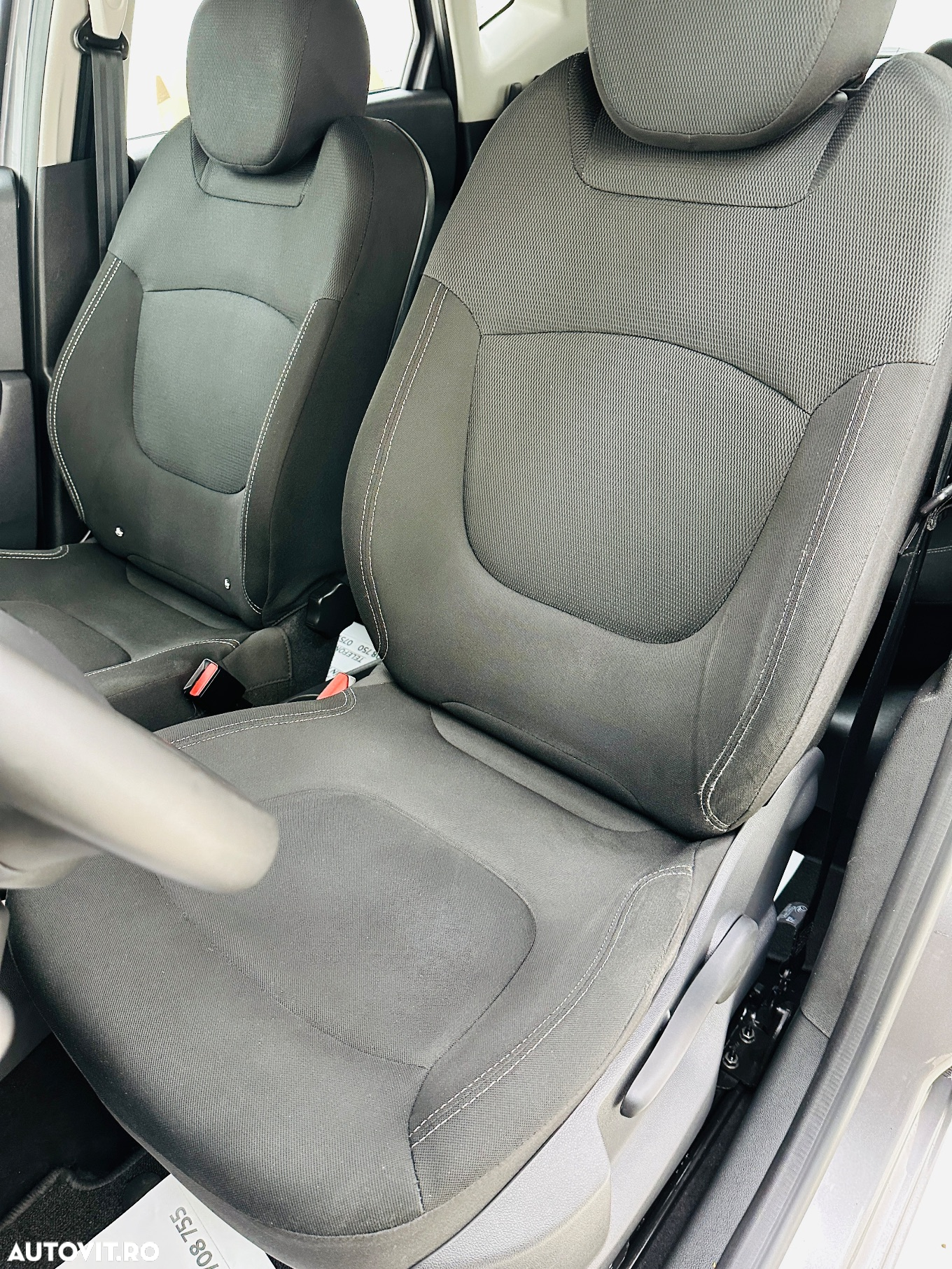 Renault Captur - 16