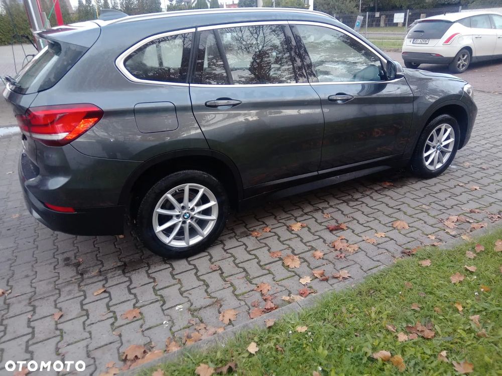 BMW X1 sDrive18i - 6