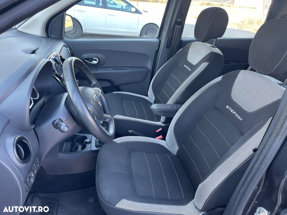 Dacia Lodgy 1.2 TCe 115 CP Stepway - 9