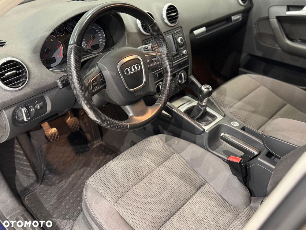 Audi A3 Sportback 2.0 TDI DPF Quattro Ambition - 20