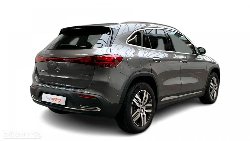 Mercedes-Benz EQA 300 4Matic Progressive - 2