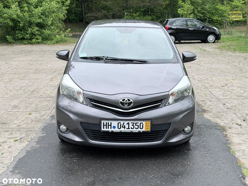 Toyota Yaris 1.33 Premium - 8