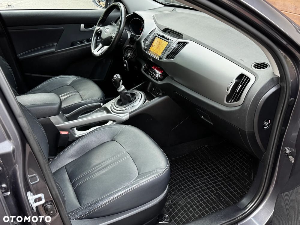 Kia Sportage 1.7 CRDI 2WD Spirit - 14