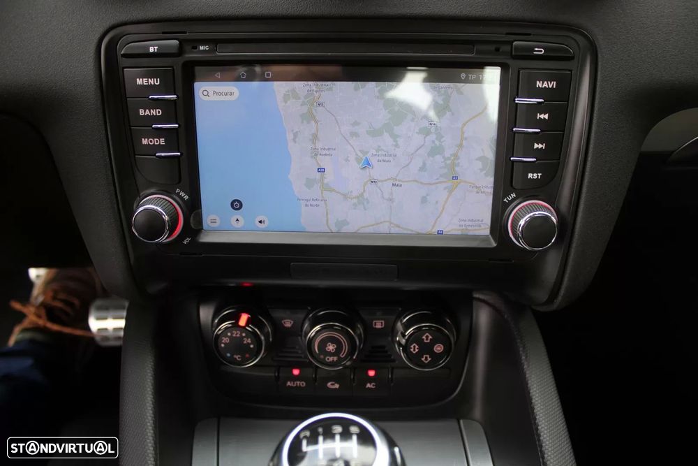 Audi TT Coupé 2.0 TDI quattro S-line — fotografia 12