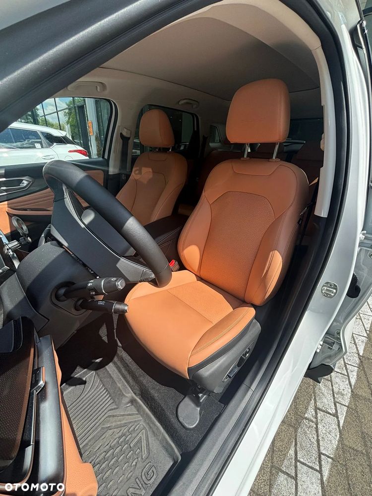 BAIC 7 1.5T Luxury Plus DCT - 8