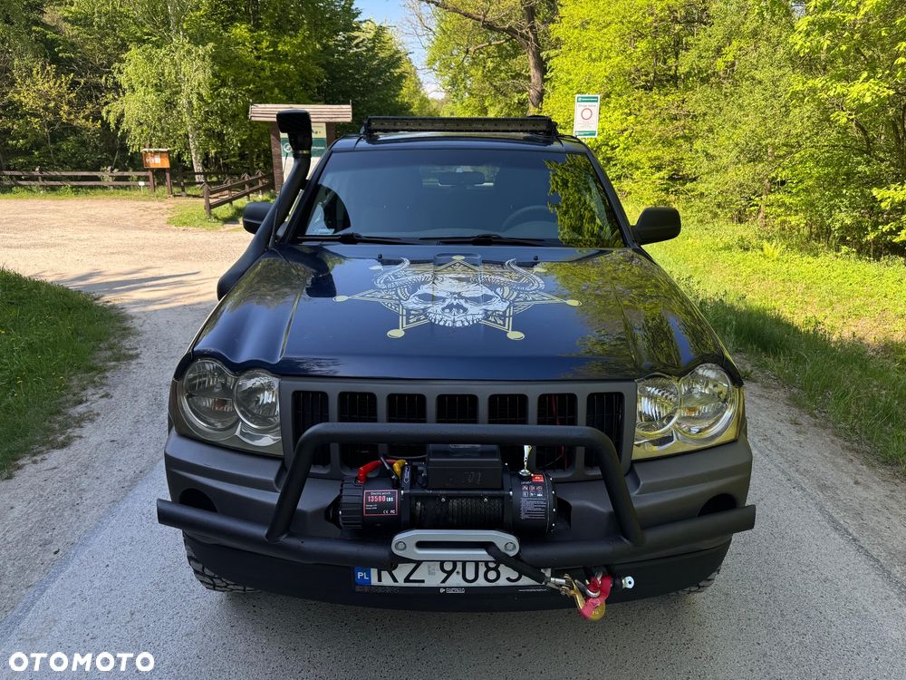 Jeep Grand Cherokee 3.7 4x4 Laredo - 32