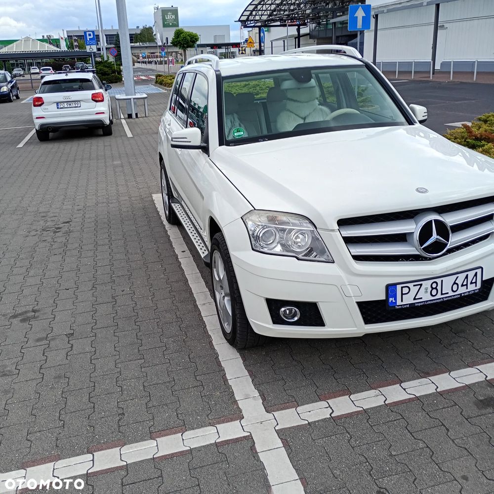 Mercedes-Benz GLK - 1
