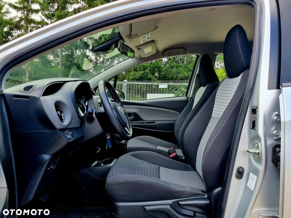 Toyota Yaris 1.5 VVT-i Style - 9