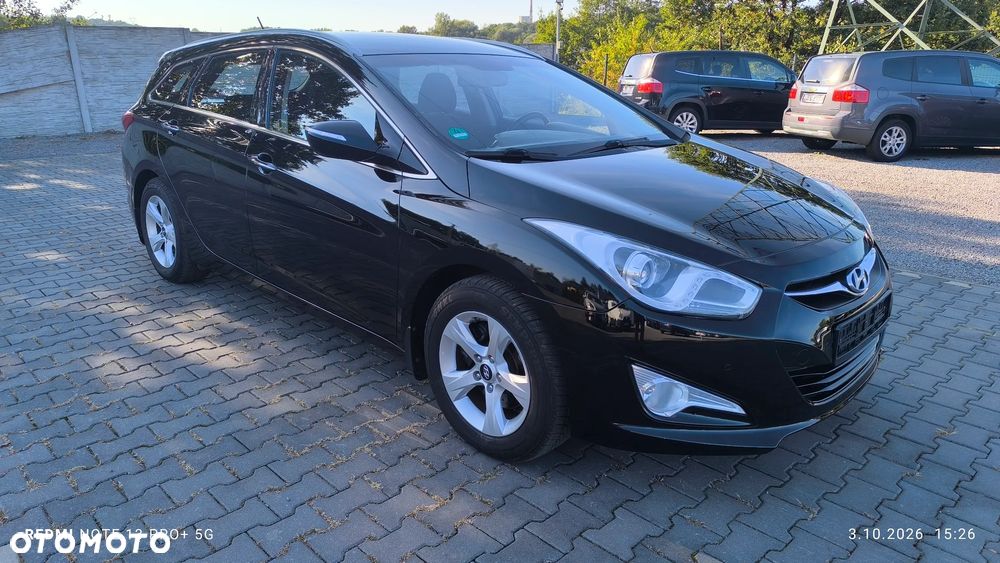 Hyundai i40 Kombi blue 1.6 Space - 12