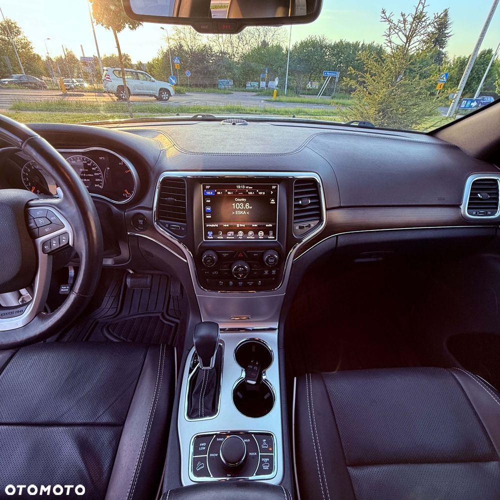 Jeep Grand Cherokee 3.6 V6 Overland - 18