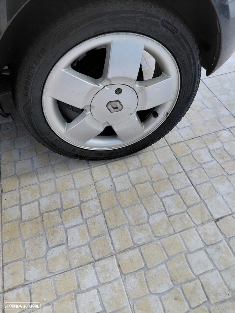 Renault Clio 1.5 dCi Confort - 7