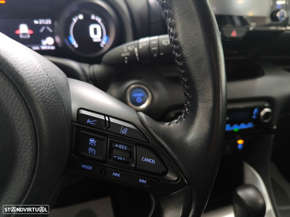 Toyota Yaris 1.5 HDF Comfort - 19