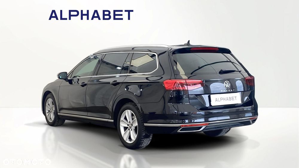 Volkswagen Passat - 3