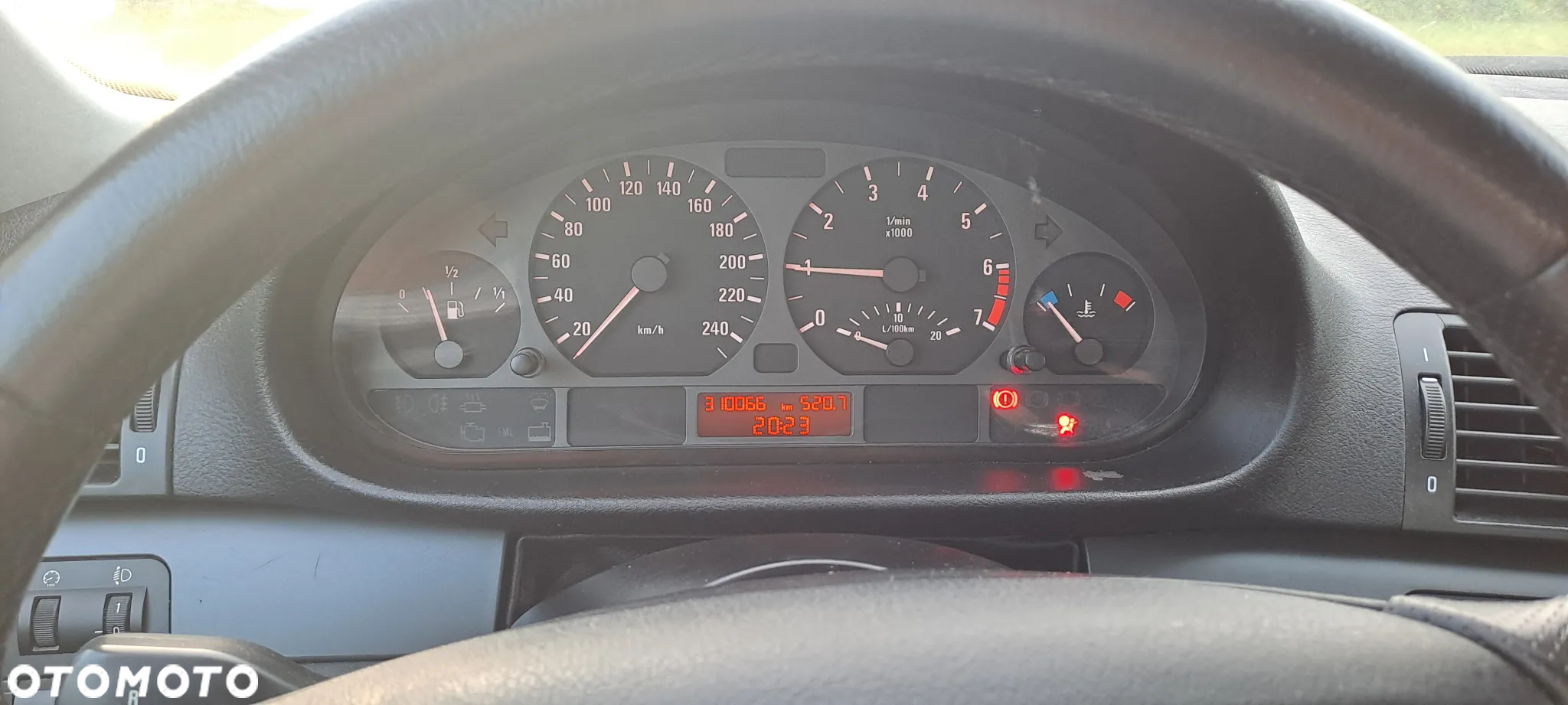 BMW Seria 3 316i - 7