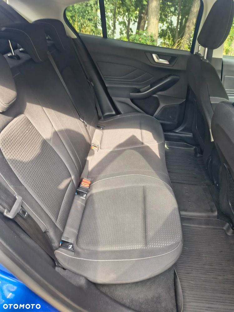 Ford Focus 1.0 EcoBoost Titanium ASS - 11