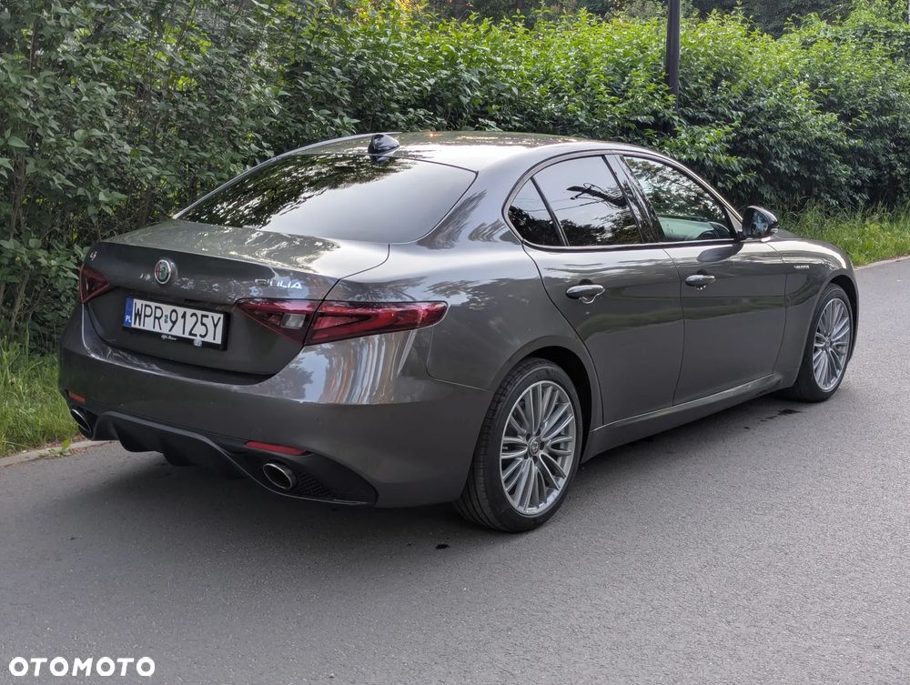 Alfa Romeo Giulia 2.0 Turbo Veloce Q4 - 3