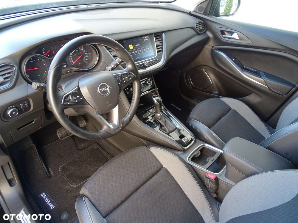 Opel Grandland X - 12