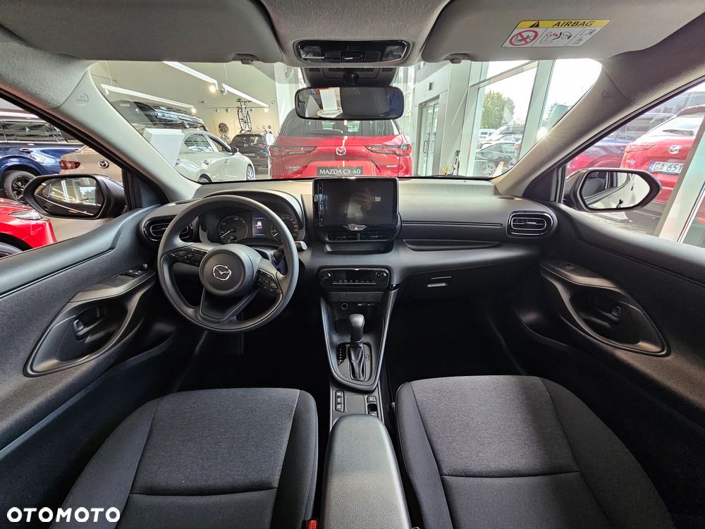 Mazda 2 - 6