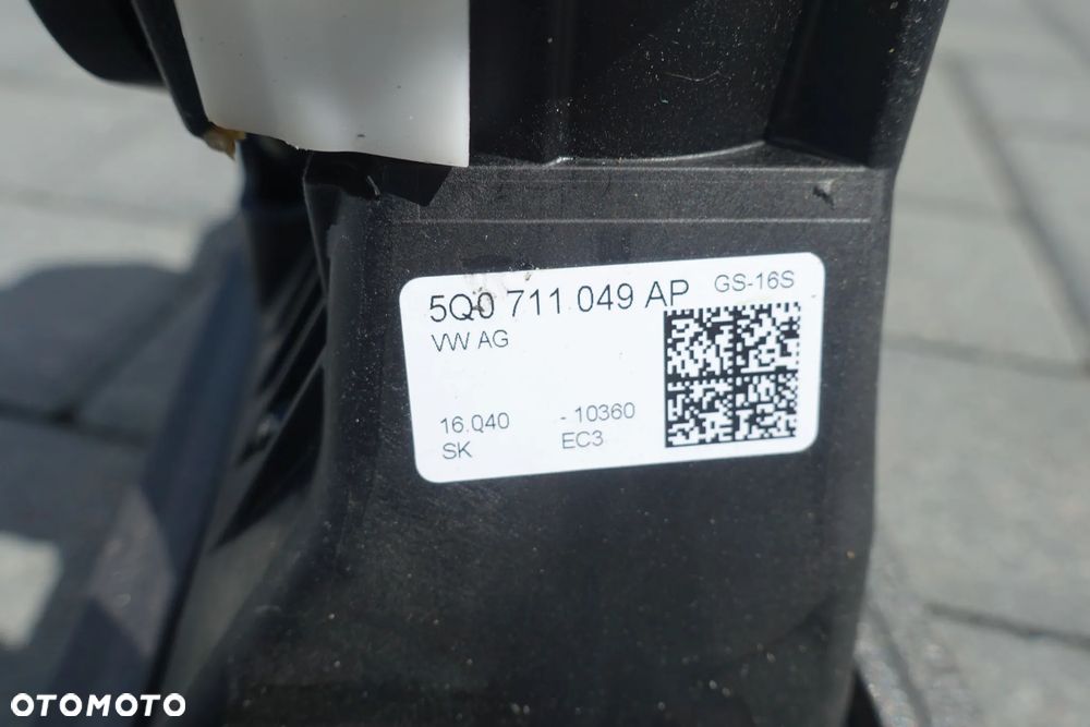 WYBIERAK ZMIANY BIEGÓW GOLF VII 1.6 TDI 5Q0711061E - 4