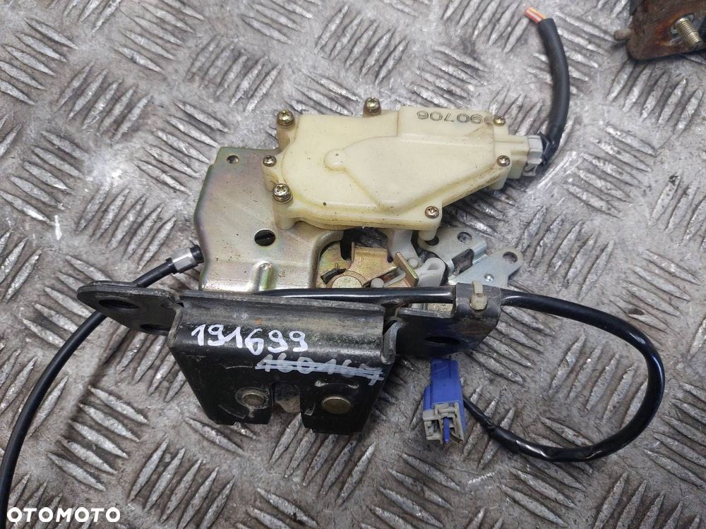 ZAMEK KLAPY BAGAŻNIKA + KLAMKA HONDA HR-V I GH - 2