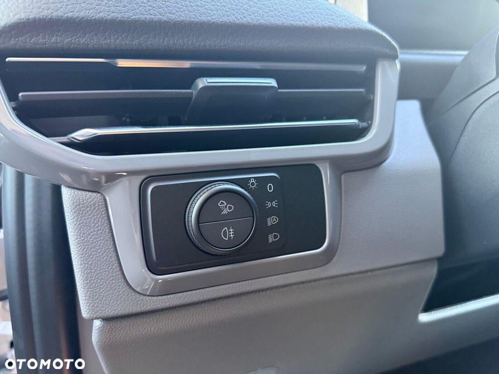 Volkswagen Caravelle 2.0 TDI L1 4Motion PanAmericana - 26