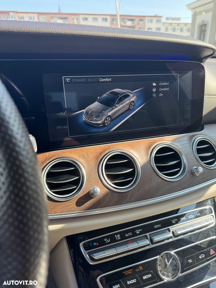 Mercedes-Benz E - 14