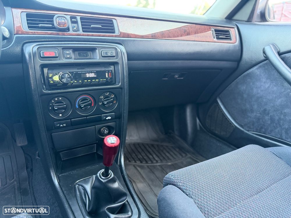 Honda Civic 1.4i - 17