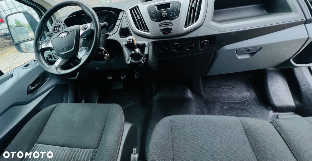 Ford Transit - 8