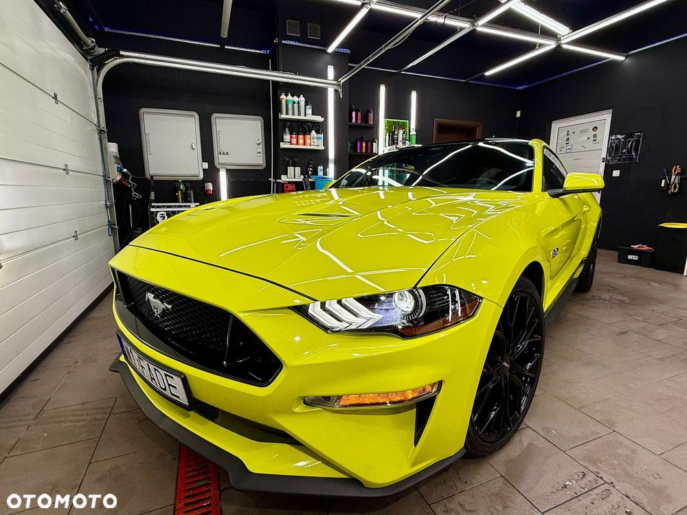 Ford Mustang - 7