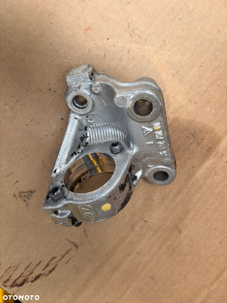 ŁAPA PODPORA PÓŁOSI 9680276880 PEUGEOT 208 2008 I 1.6 B-HDI BH01 16R - 1