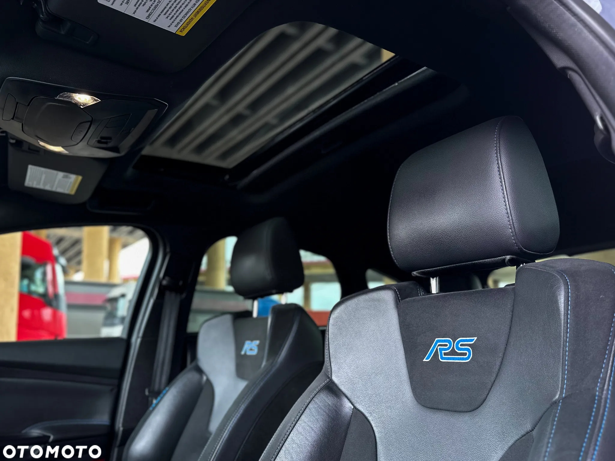 Ford Focus 2.3 EcoBoost RS - 28