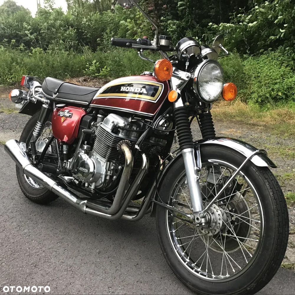 Honda CB - 1