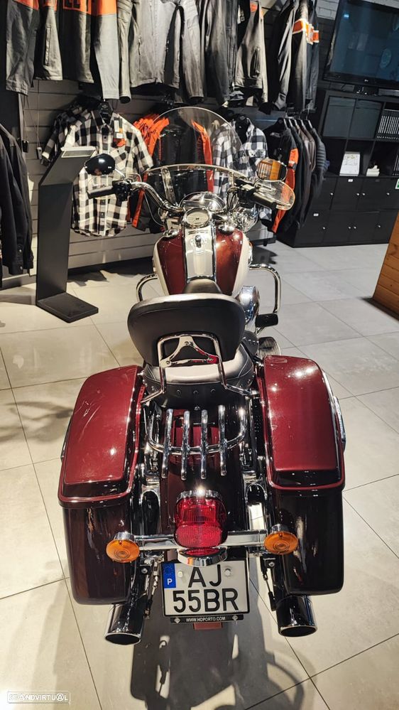 Harley-Davidson Road King - 14