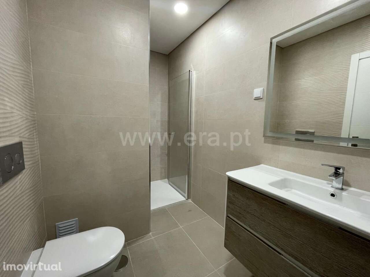 Duplex T2 / Covilhã, Covilhã - Grande imagem: 5/18