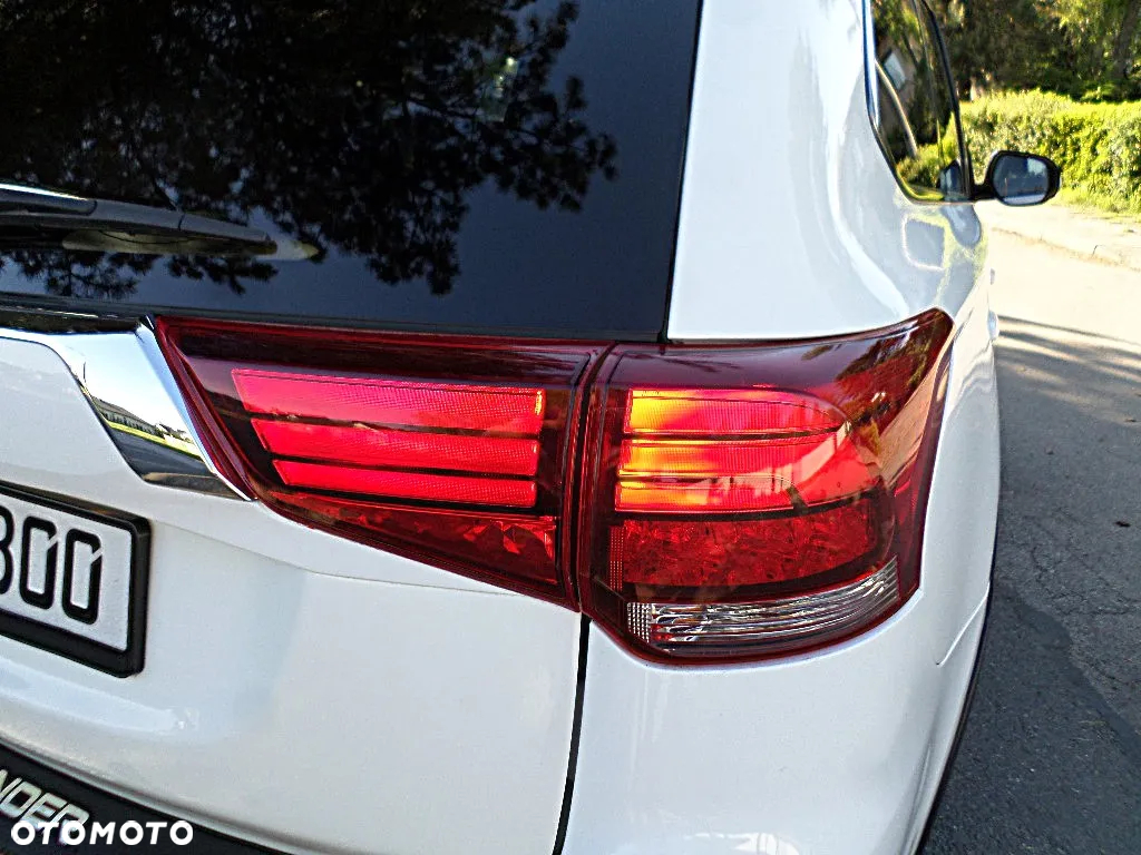 Mitsubishi Outlander 2.0 2WD Edition 100 - 29
