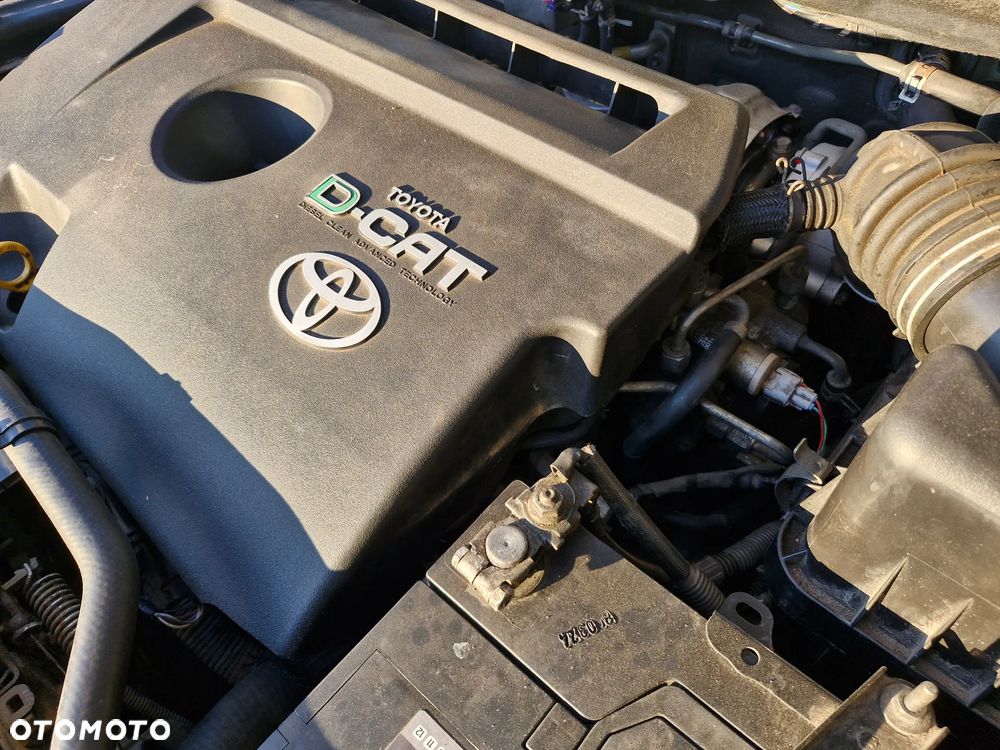 Toyota RAV4 2.2 D-CAT 4x4 Executive - 17