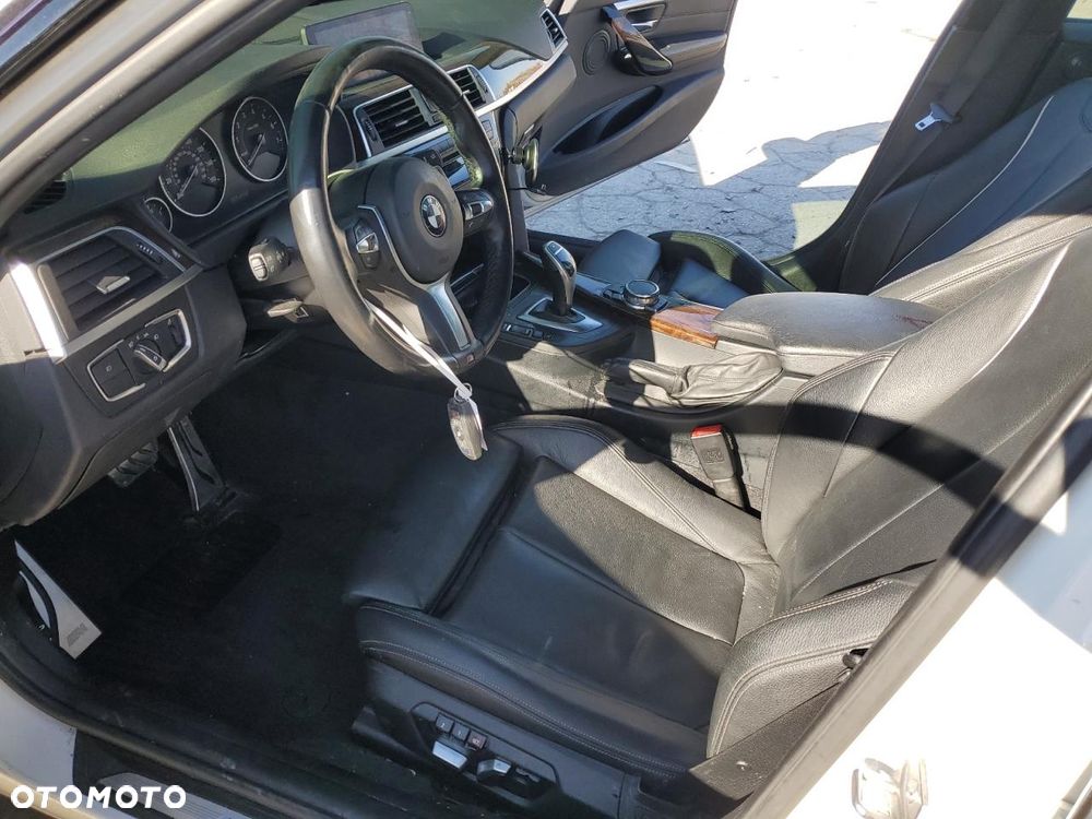 BMW Seria 3 340i Edition M Sport Shadow - 7