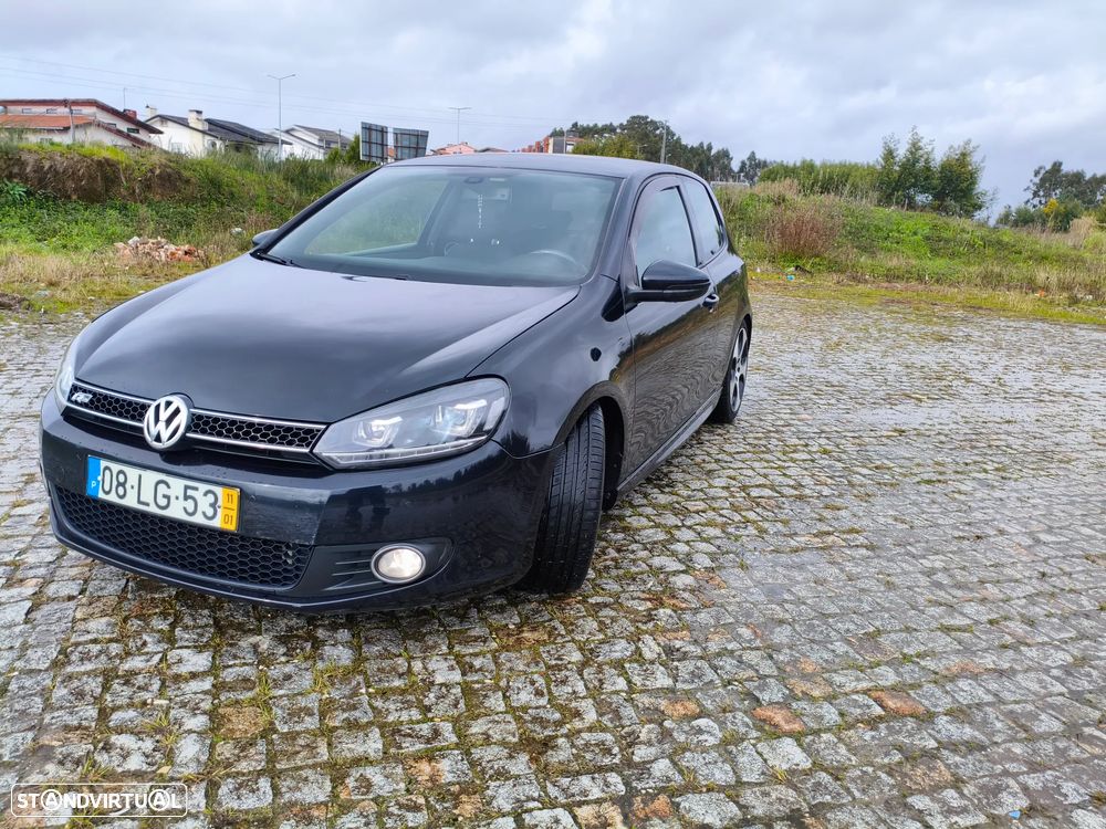 VW Golf 2.0 TDi Highline DSG - 4