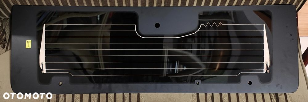 Szyba tylna FORD BRONCO - 1