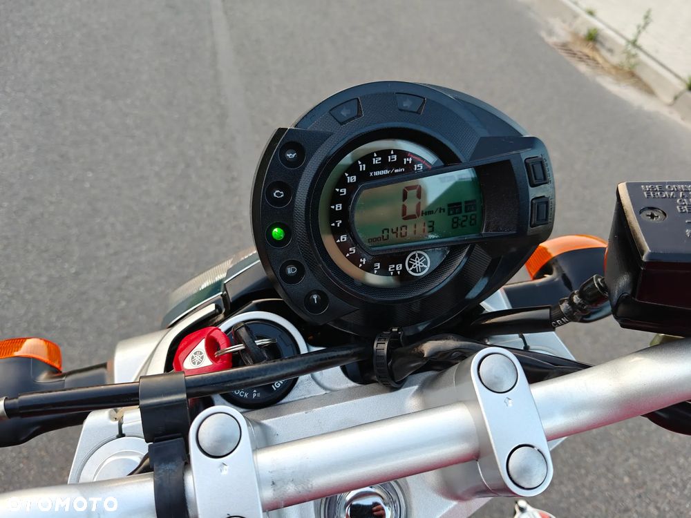 Yamaha FZ6 - 20