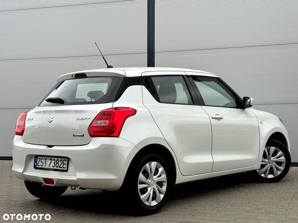 Suzuki Swift - 6