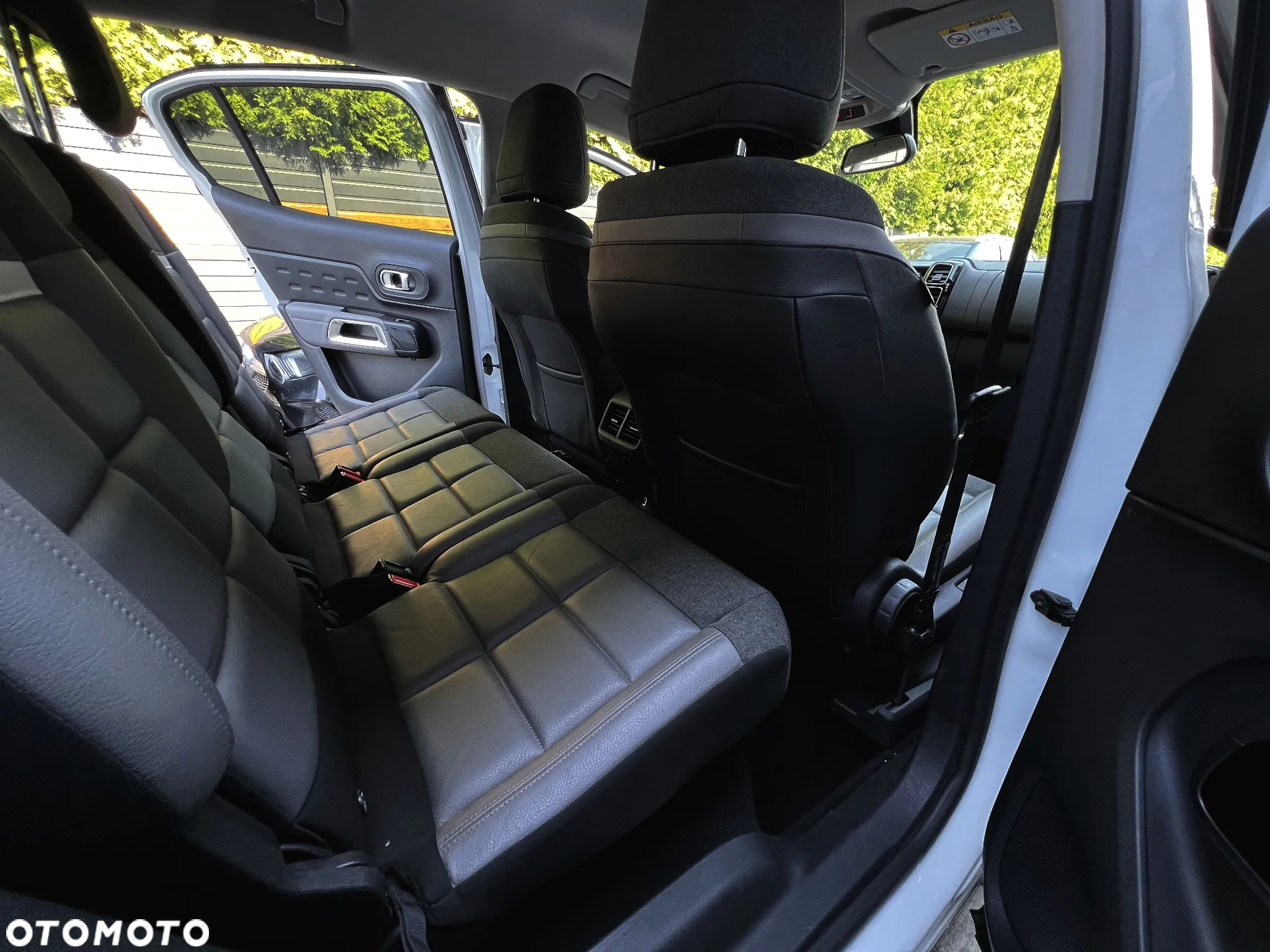 Citroën C5 Aircross 1.6 PureTech Shine EAT8 - 17