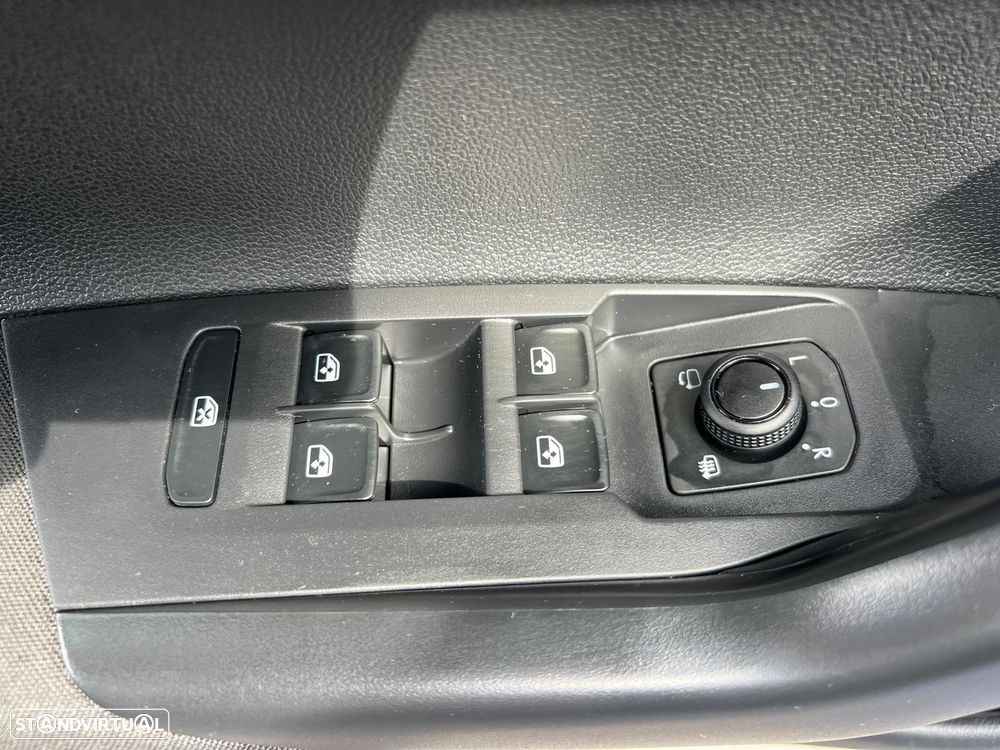 VW Taigo 1.0 TSI Urban - 14
